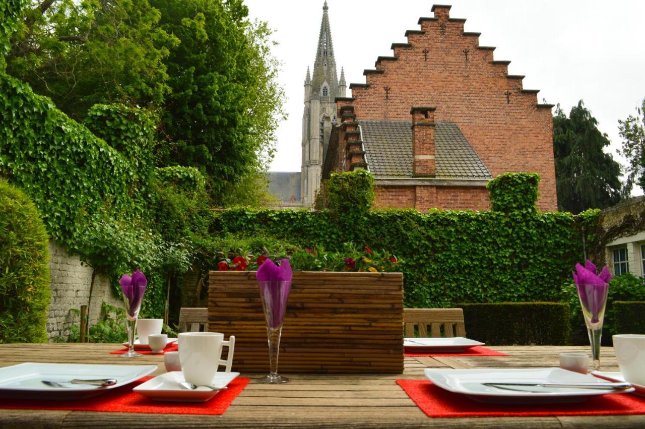 De Gelaarsde Kat Bed & Breakfast Ieper Ngoại thất bức ảnh